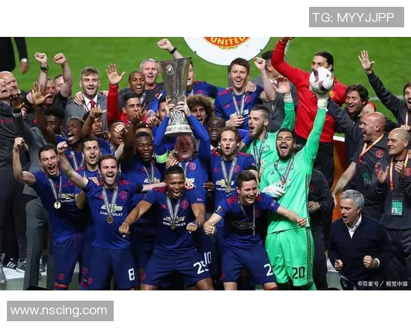 昔日绿茵巨星再聚首共同见证岁月情谊与荣耀瞬间 昔日绿茵巨星再聚首共同见证岁月情谊与荣耀瞬间